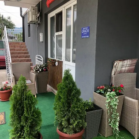 Gracia Apartment *